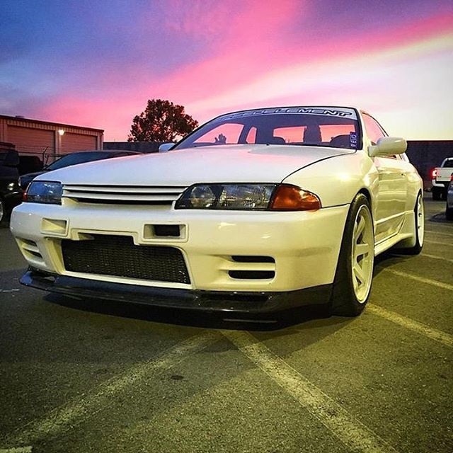 R32